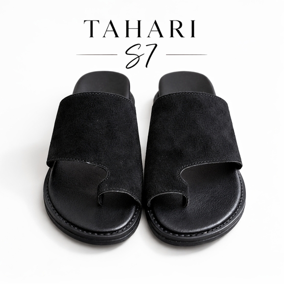 Tahari Shoes - Tahari Black Suede Sandals Slides Sz.7 Low Heel Comfort Chic Summer